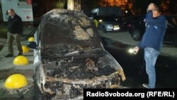 Вночі 17 серпня в Броварах невідомі підпалили автомобіль програми журналістських розслідувань «Схеми»