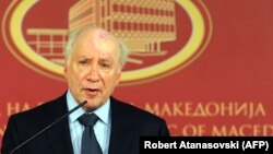 Посредникот на ОН во разговорите за спорот за името меѓу Македонија и Грција Метју Нимиц во Скопје