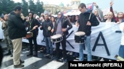 ​​"Sve što je građaninu i biraču potrebno je da čvrsto zažmuri i počne da zamišlja": PančićBelgrade on 5. April. This is the third day of the protest on Belgrade streets. Belgrade 5. April. 2017.