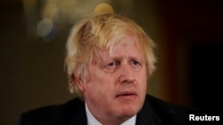 Британскиот премиер Борис Џонсон се соочува со обвинувања за наводни забави организирани на Даунинг Стрит за време на ковид рестрикциите во 2020 година. 