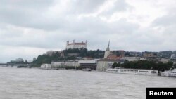 Братыслава.