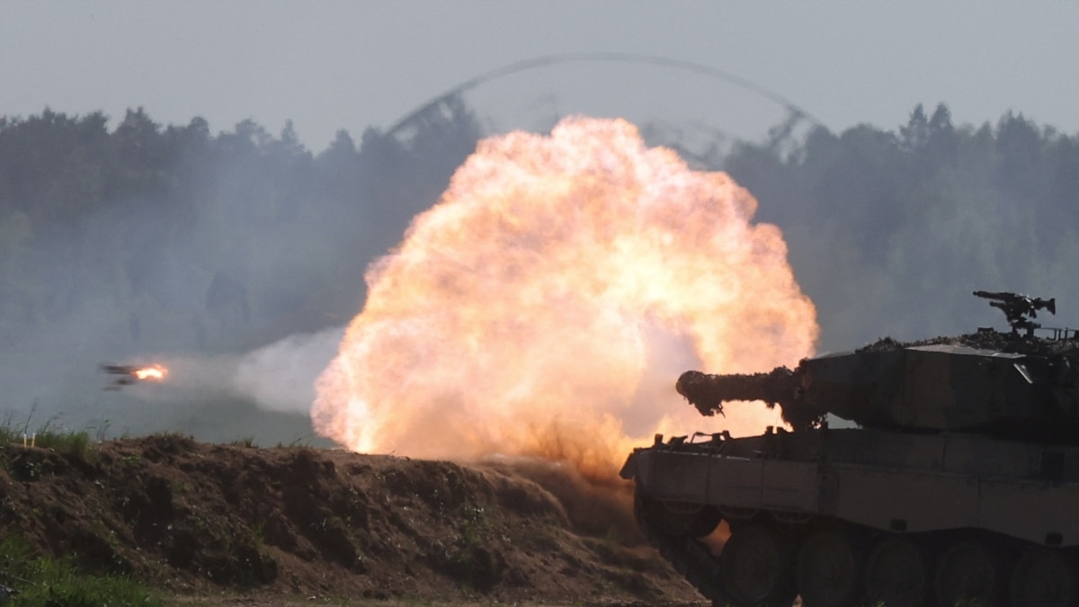 США і Німеччина зволікають із постачанням танків Україні