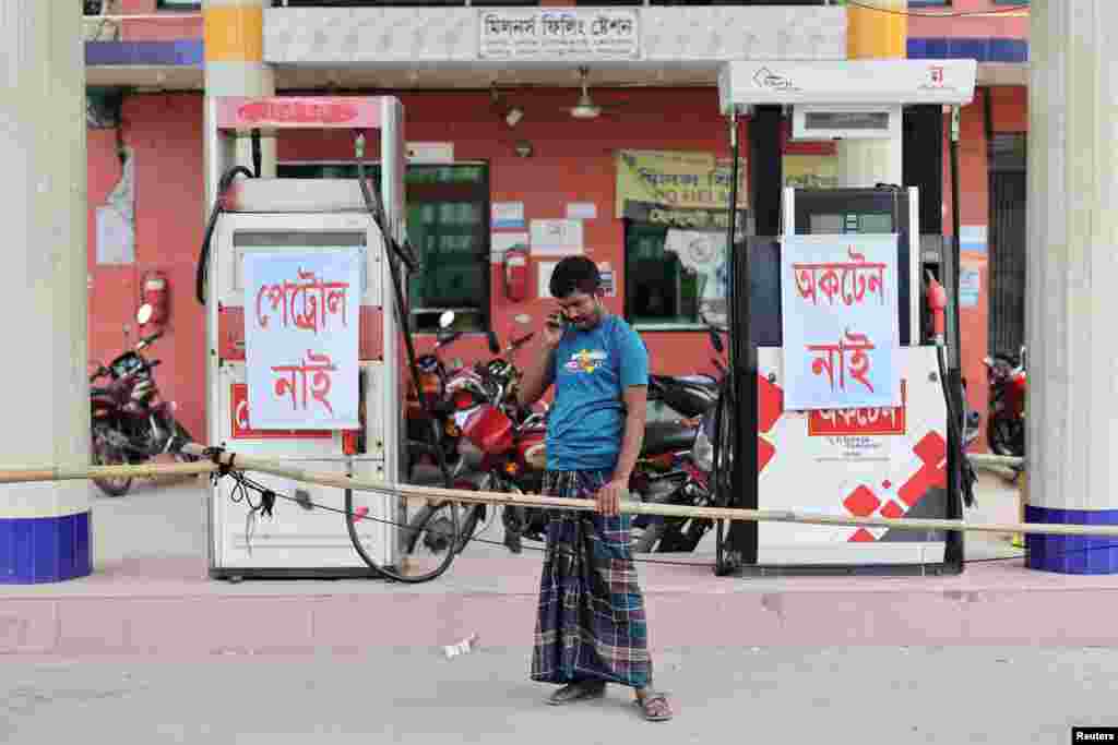A farmer arrives to a fuel station that has run out of diesel in Manikganj, Bangladesh, on April 8.Global fuel shortages caused by Iran stopping the passage of oil and gas tankers through the Strait of Hormuz are being felt throughout the world, especially in Asia. The region imports some 60 percent of all its crude oil from the Middle East.