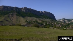 NAGORNO-KARABAKH -- Shushi/Susa is perched on top of the cliffs that tower above the village of Qarintak/Dashalty in Nagorno-Karabakh