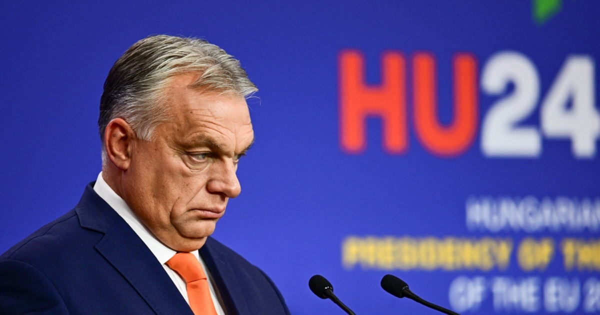 Орбан запускає опитування громадян Угорщини про вступ України до Євросоюзу Орбан запускає опитування громадян Угорщини про вступ України до Євросоюзу