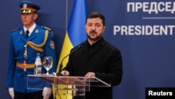 Це був перший візит Зеленського до Сербії, яка є однією з небагатьох європейських країн, що зберігає тісні зв’язки з Росією