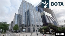 Selia qendrore e kompanisë së tregjeve financiare, Euroclear, në Bruksel, ku gjenden më shumë se 200 miliardë dollarë asete të ngrira shtetërore ruse.