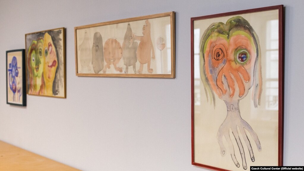 برخی نقاشی‌های سوررئال میلان کوندرا در نمایشگاه «میلان کوندرا: نوستالژی اروپا»