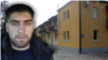 Илас Бежанты и здание детского дома (коллаж)