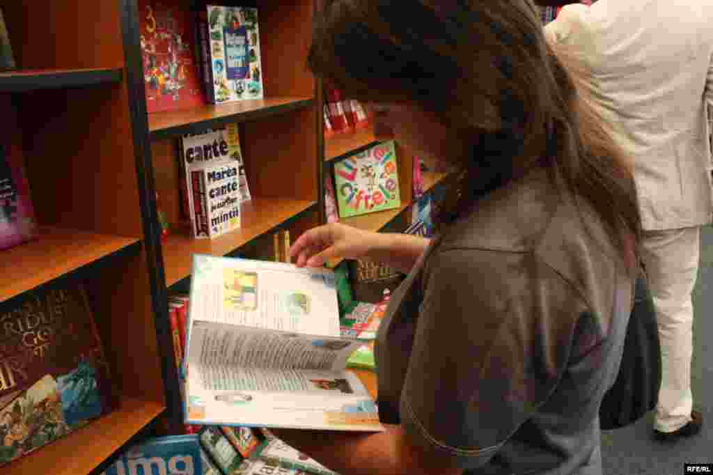 Lumea între două coperți #10