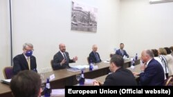 ოპოზიციისა და ევროპული საბჭოს პრეზიდენტის შარლ მიშელის შეხვედრა - ფოტო არქივიდან