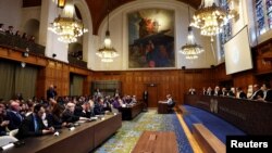 Gjykatësit e GJND-së gjatë seancës ku u bë publik opinioni për obligimet e Izraelit. 22 tetor 2025. 