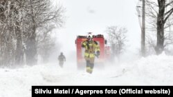 Архивска фотографија: Снежно невреме во Романија