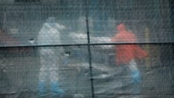 Ispred bolnice u New Yorku