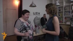 Фотавыстава сьляпой дзяўчыны адкрылася ў ЦЭХу