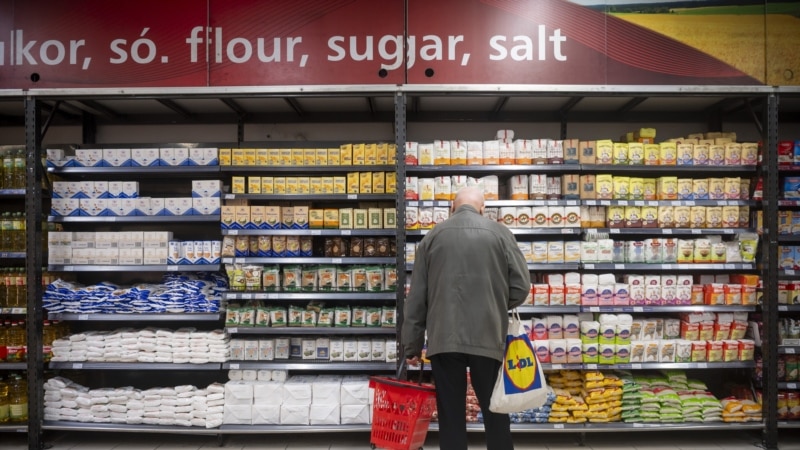Négy százalék fölött ragadt az infláció