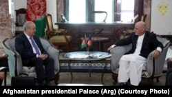 Ўзбекистон ташқи ишлар вазири А. Комилов 2018 йил августидаги Кобул сафари чоғида ҳам президент А. Ғани қабулида бўлганди