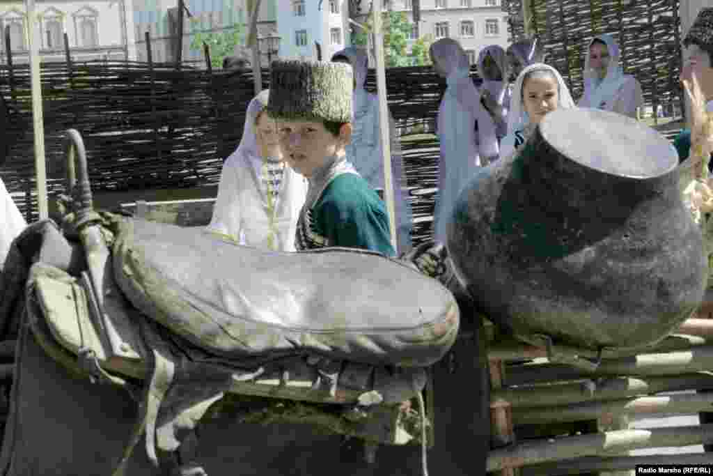 Охан-беттан 25-чу дийнахь нохчийн меттан де даздира Соьлж-гIалахь. 