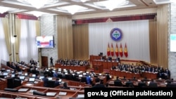 Жогорку Кеңештин жыйындар залы.