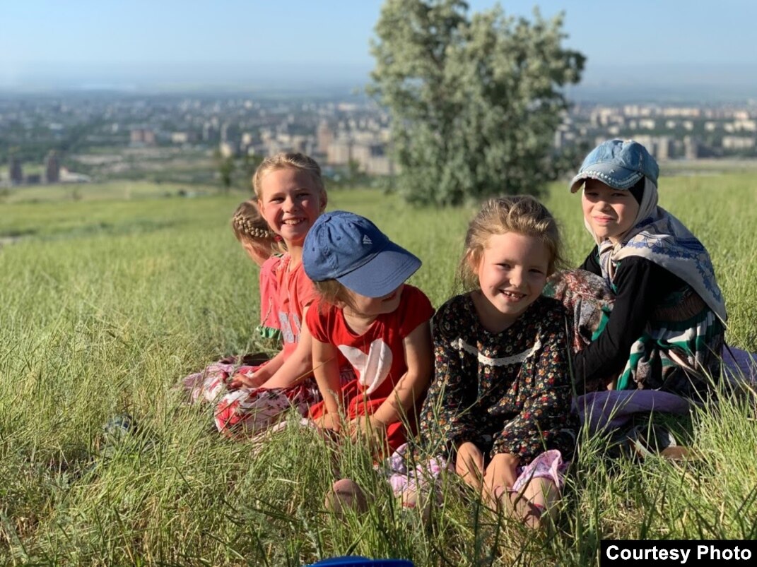 Әйелімнің топтық секстен кейінгі суреті