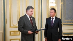 Președintele Petro Poroșenko l-a primit astăzi la Kiev pe secretarul general Nato, Anders Fogh Rasmussen.