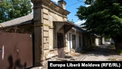 Adresa la care figurează sediul companiei controlată de ministrul Culturii, Dan Suruceanu.