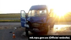 Мікрааўтобус зь Беларусі, які трапіў у аварыю. 4 кастрычніка 2018 году