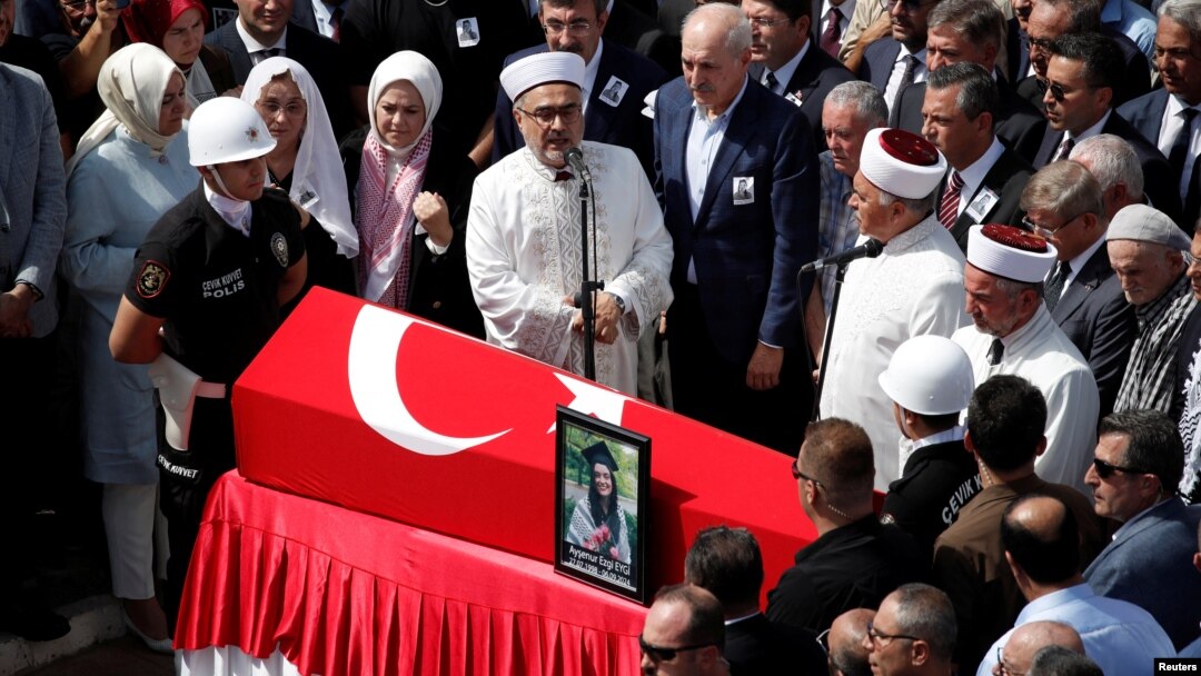 Sahrana Aysenur Ezgi Eygi u Didimu, Turska, 14. 9. 2024.