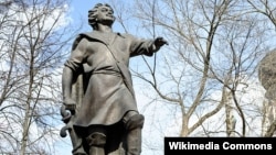 Spomenik Petru Velikom u Petrozavodsku