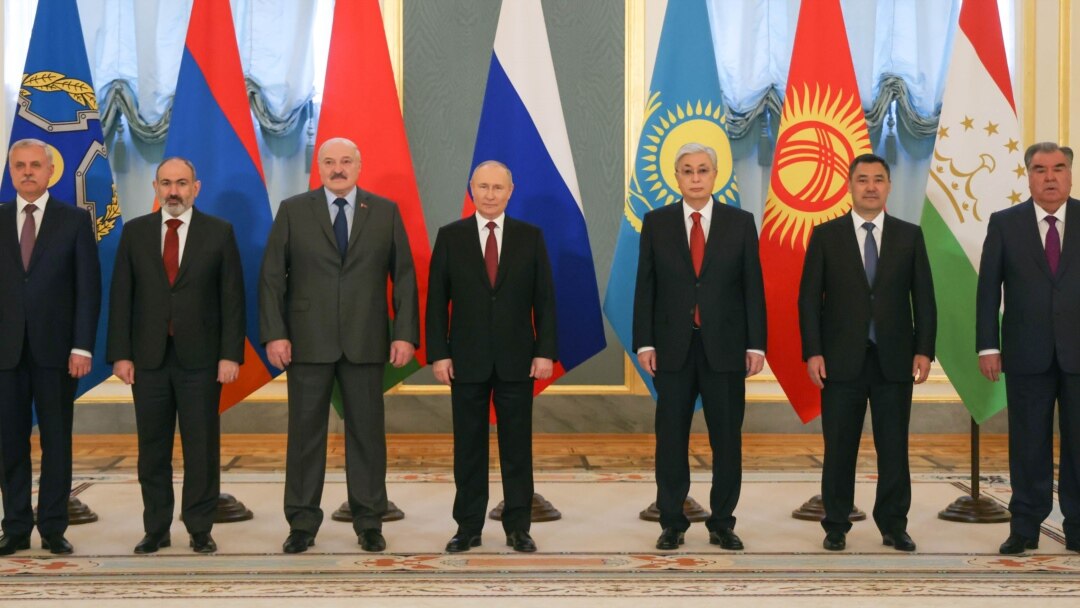 Порно видеоға мастурбация жасап жатқанда ұсталды