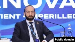 Министр иностранных дел Армении Арарат Мирзоян