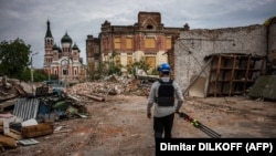 Megrongálódott ukrán épületekről készít digitális másolatokat egy francia mérnök
