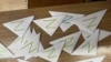 Письма с Z-символикой, который учительница рисовала вместо детей 