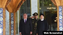 Церемония официальной встречи президента Таджикистана Эмомали Рахмона, Тегеран, 30 мая 2022 года
