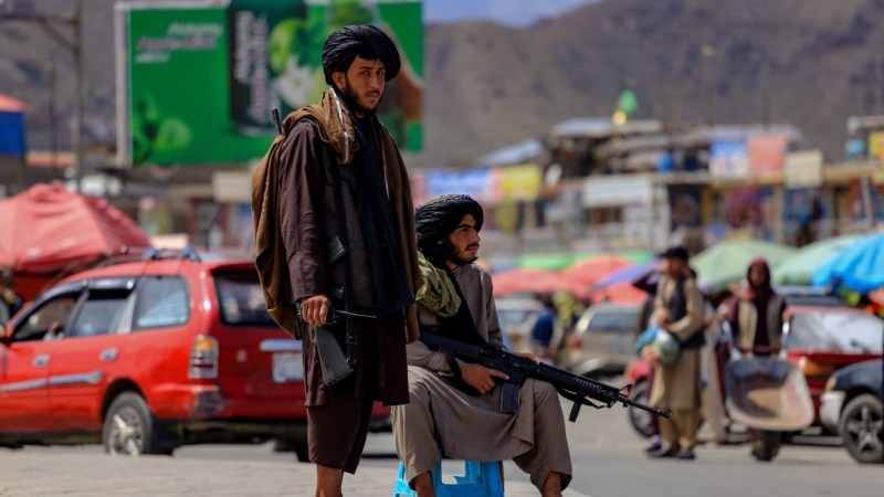 “Талибан” Ооганстанда кармалып турган британиялык беш жаранды бошотту