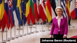 Az EU-csúcsra érkezik az Európai Bizottság elnöke, Ursula von der Leyen (Brüsszel, Belgium, 2022. május 30.)