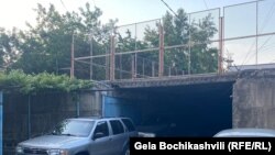 თბილისი, მეტრომშენის დასახლება. ადგილი, სადაც 15 წლის ბიჭი დაჭრეს