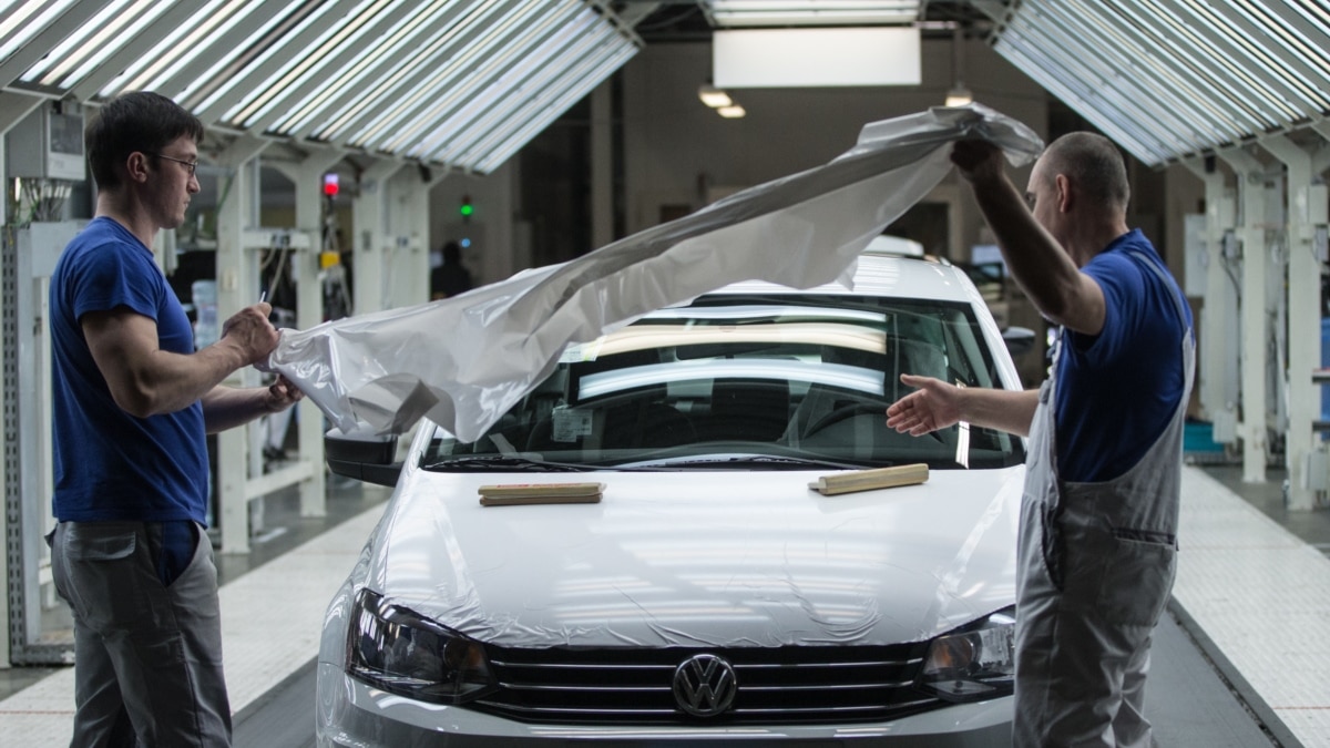 At the Volkswagen plant in Kaluga, more than 30% of employees resigned