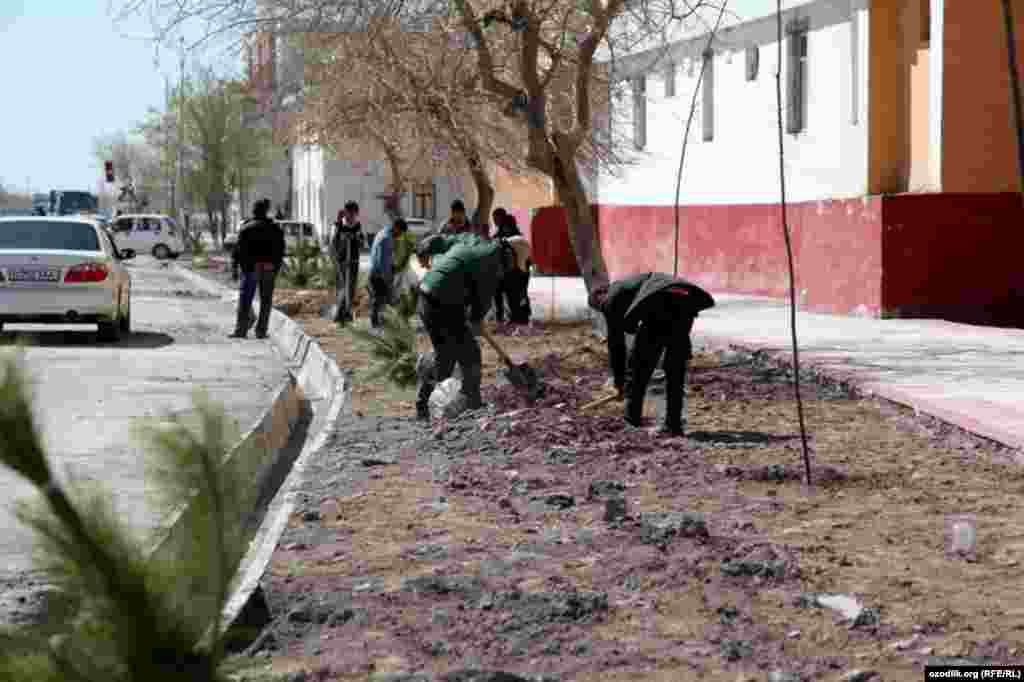 Uzbekistan - present appearance Urgench, 19.04.2014