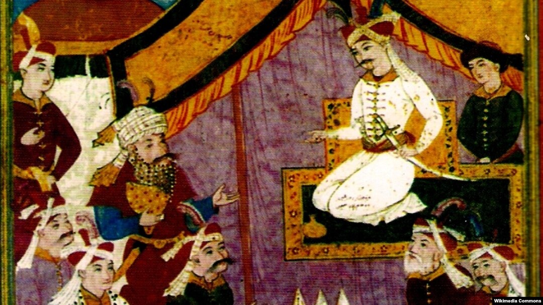II Şah İsmayıl (sağdakı) və Məlik şah Rüstəm (soldakı)