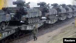 Тэхніка краінаў NATO у Літве, архіўнае фота