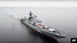 The Interfax news agency said the destroyer Vice-Admiral Kulakov "practiced a case to repel the actions of a mock intruder vessel" in the Barents Sea. (file photo)