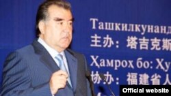 Сhina -- The president of Tajikistan, Emomali Rahmon, during his vist to China, 3Jun2012