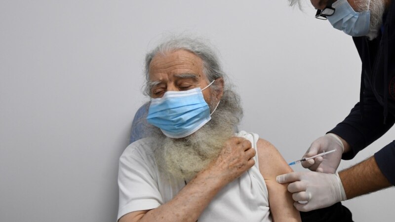 Нови ковид мерки во Грција - Вакцинација и на деца и  бесплатни селф тестови