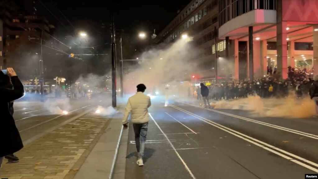 Protest u Roterdamu 20. novembra 2021.