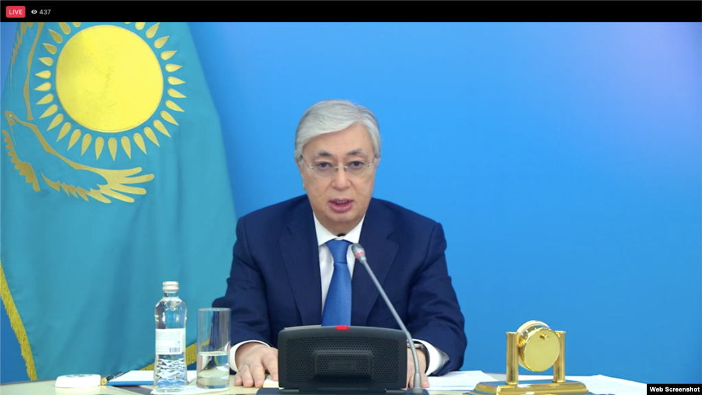 قاسم جومارت توقایف، رئیس‌جمهوری قزاقستان، مصوبه پارلمان برای لغو کامل اعدام از قوانین این کشور را امضاء کرد.