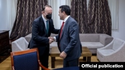 Средба на премиерот Зоран Заев, придружуван од заменик министерот за финансии Димитар Ковачевски со лидерот на Алтернатива Африм Гаши