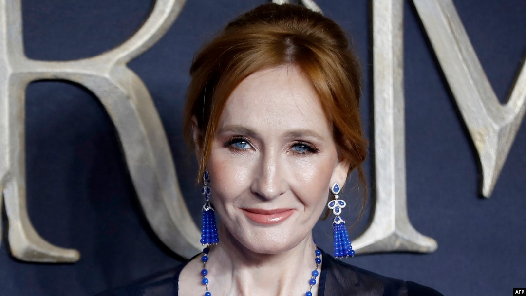 Scriitoarea J.K. Rowling, autoarea seriei Harry Potter.