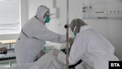 ВОЗ заявила об отсутствии смертей после заражения «омикроном»