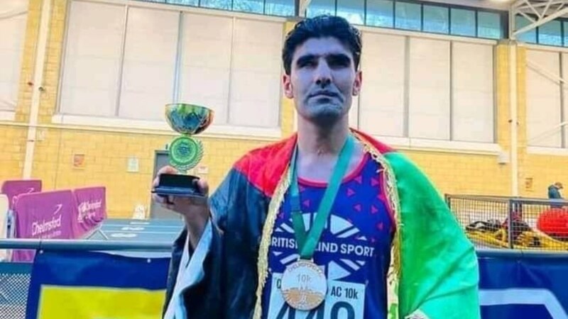 ولی محمد نور ورزشکار نابینای افغانستان قهرمان مسابقات جهانی دوش شد